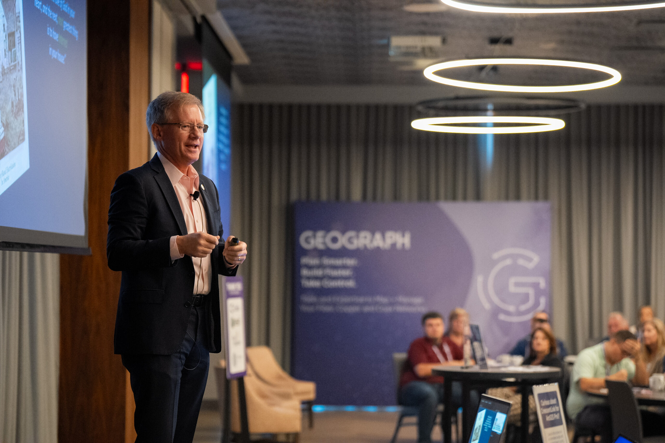 A session at the GEOGRAPH User Conference